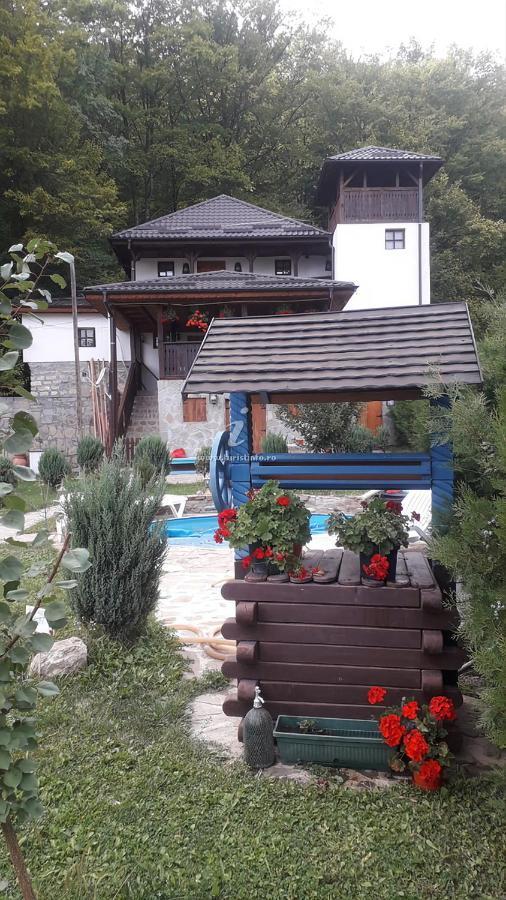 Casa Cu Turn Sărata-Monteoru Exterior foto